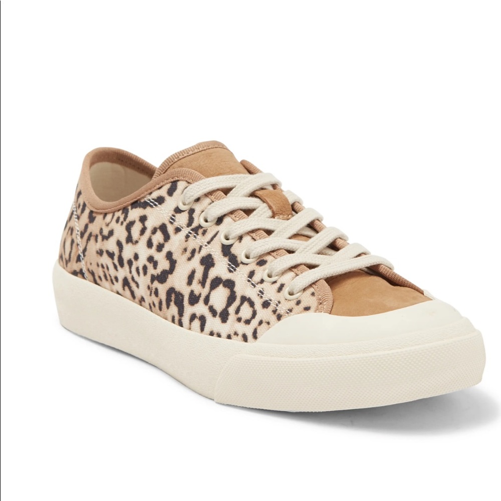 Dolce Vita Bryton Sneaker